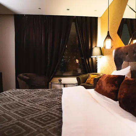 With Jaccuzi Апартаменти *