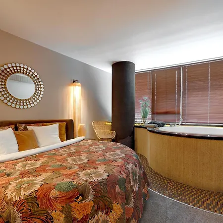 Апартаменти With Jaccuzi Вільнюс