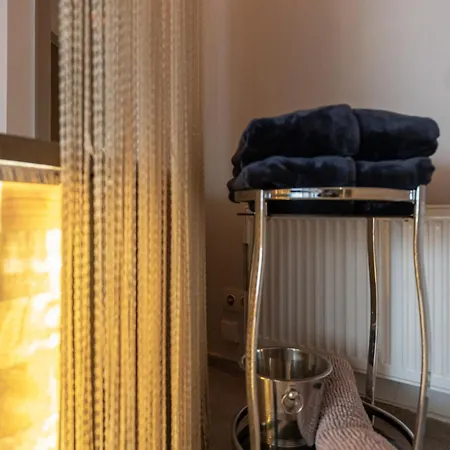 With Jaccuzi Apartman Vilnius